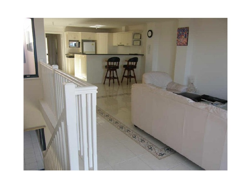 2B St Vincents Avenue, Hallett Cove SA 5158