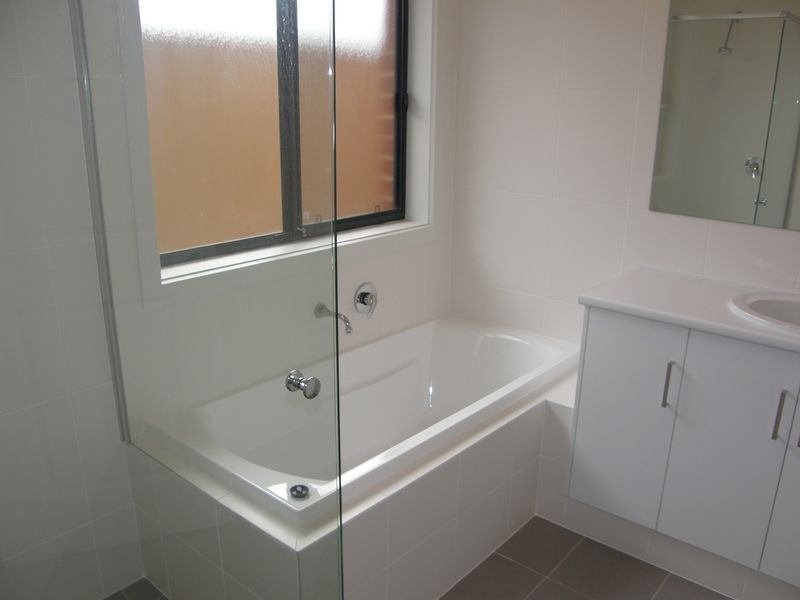 8a Byron Avenue, Clovelly Park SA 5042