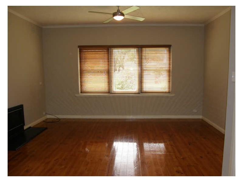 9 Day Ave, Broadview SA 5083