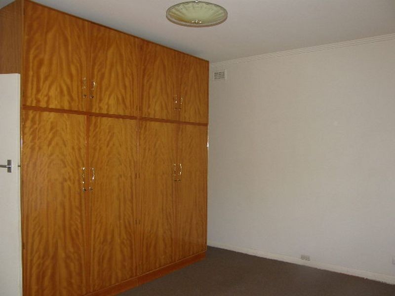 22 Price Avenue, Lower Mitcham SA 5062