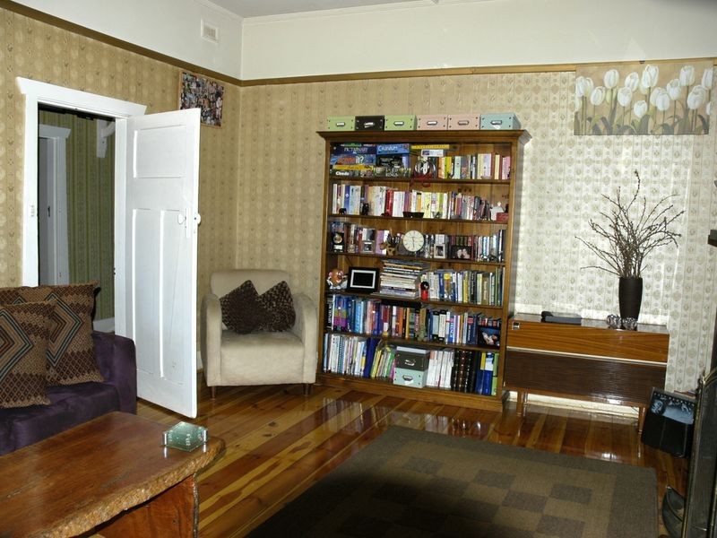 11 Clarence Street, Hilton SA 5033