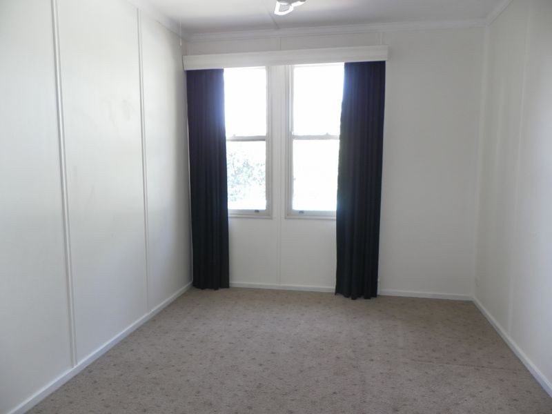 8 Austral Avenue, Clearview SA 5085