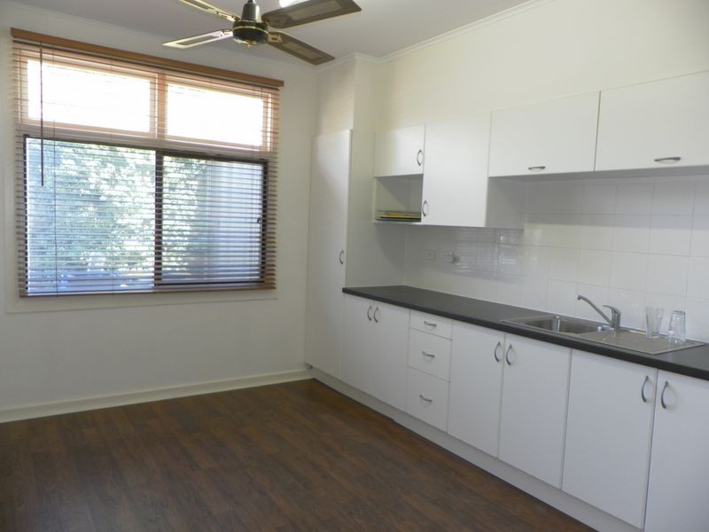 8 Austral Avenue, Clearview SA 5085