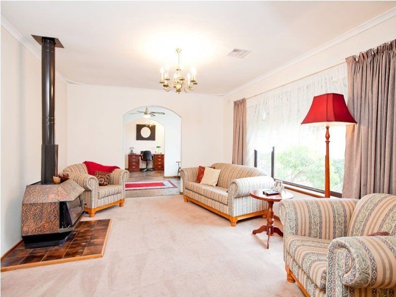 21 Warramunda, Banksia Park SA 5091