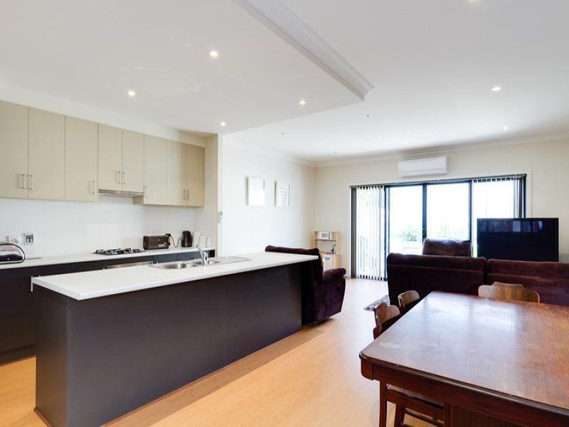 8a Byron Avenue, Clovelly Park SA 5042