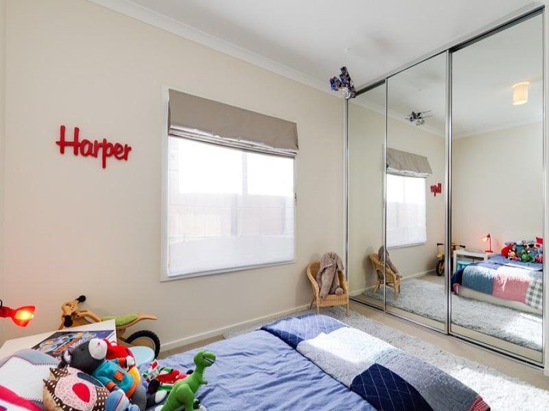 8a Byron Avenue, Clovelly Park SA 5042