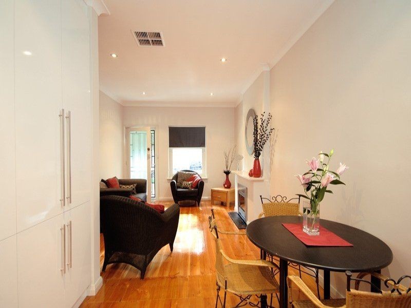 2/37 Aroha Terrace, Black Forest SA 5035