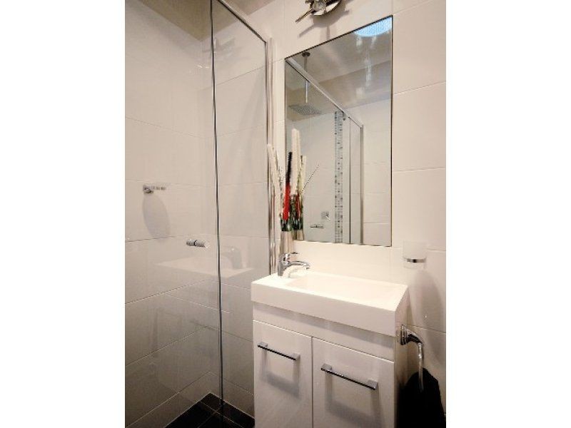 2/37 Aroha Terrace, Black Forest SA 5035