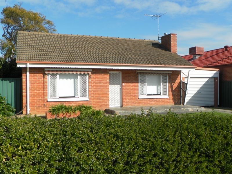 28 Nilpena Avenue, Park Holme SA 5043