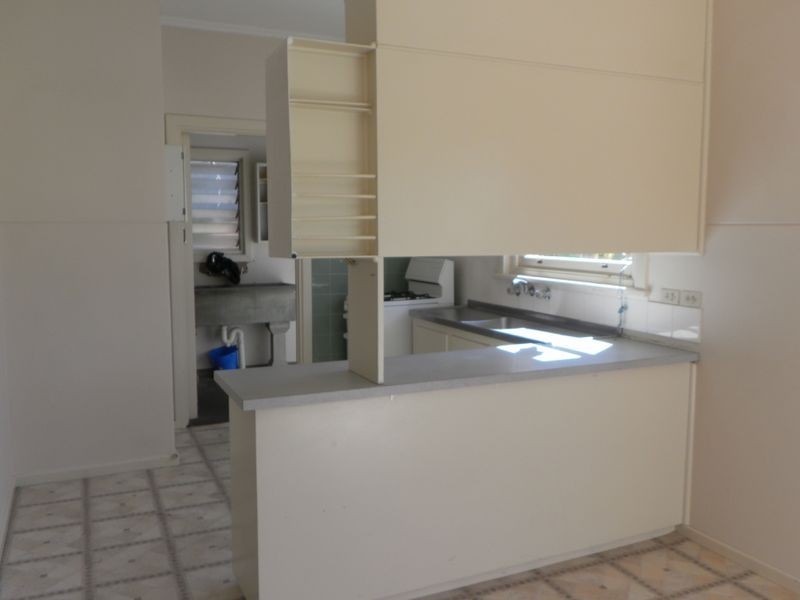 32 Pildappa Avenue, Park Holme SA 5043