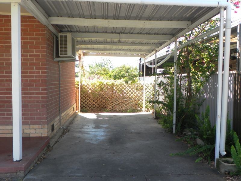 32 Pildappa Avenue, Park Holme SA 5043