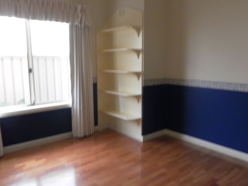 8 Arnold Drive, Mitchell Park SA 5043