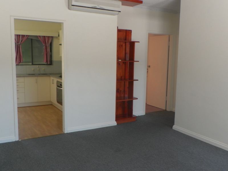 2/64 Forest Avenue, Black Forest SA 5035