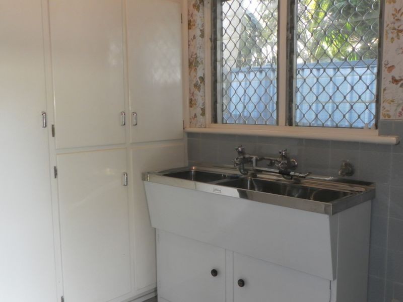 50 Avenue Road, Cumberland Park SA 5041