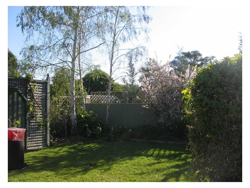 24 Adam Ave, Bellevue Heights SA 5050