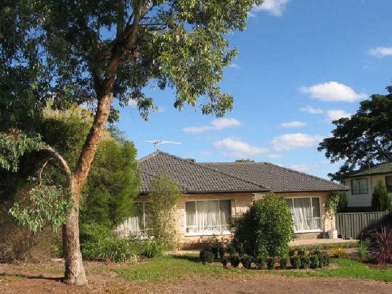 5 Parslow Road, Para Hills SA 5096