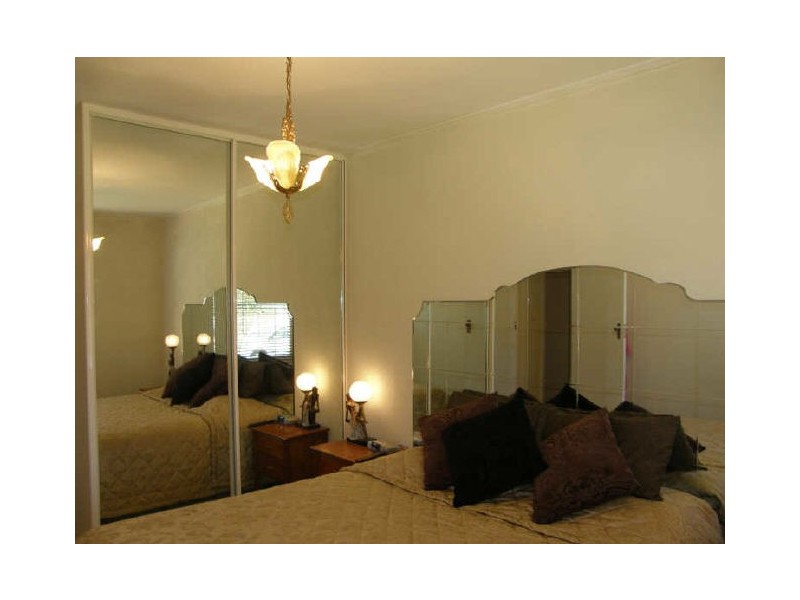 8 Wainwright Street, Clarence Gardens SA 5039