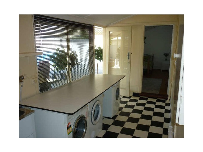 8 Wainwright Street, Clarence Gardens SA 5039