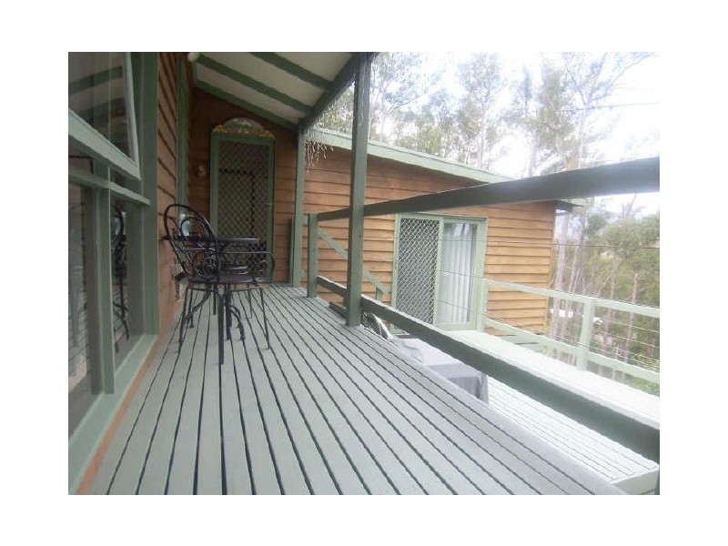 10 Beverley Drive, Healesville VIC 3777