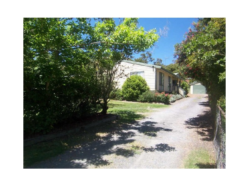 22 Roma Avenue, Healesville VIC 3777