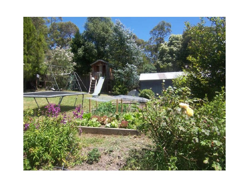 22 Roma Avenue, Healesville VIC 3777