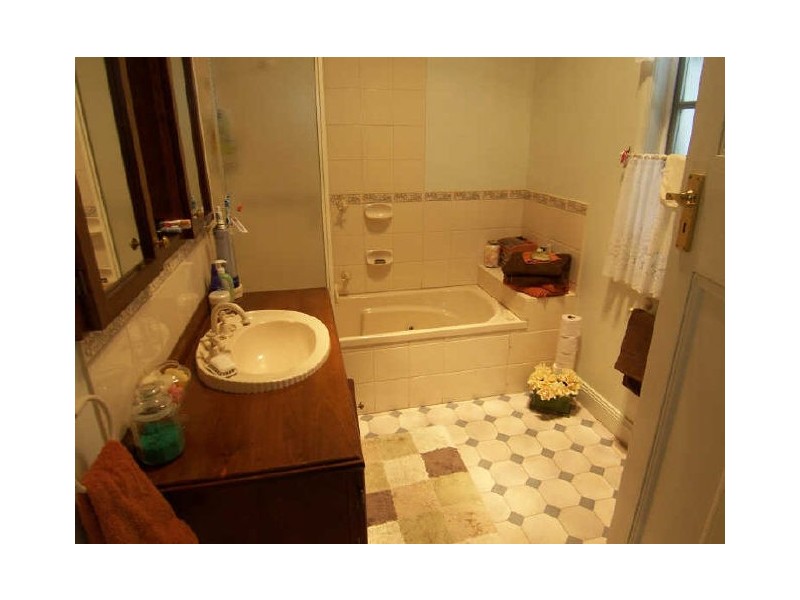 15 Camerons Road, Healesville VIC 3777