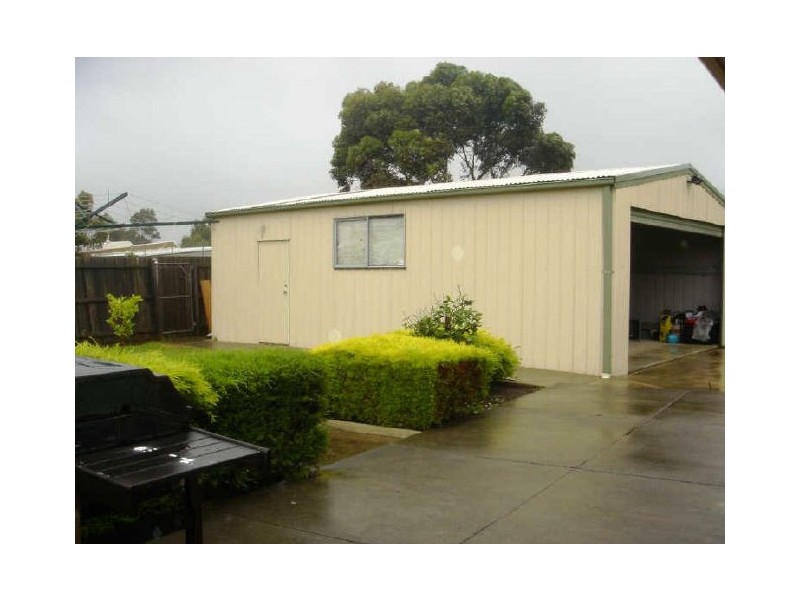 6 Gillespie Place, Epping VIC 3076