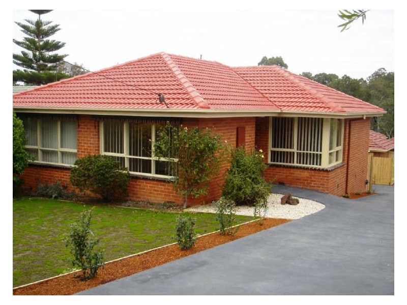 1/87 Nell Street, Greensborough VIC 3088