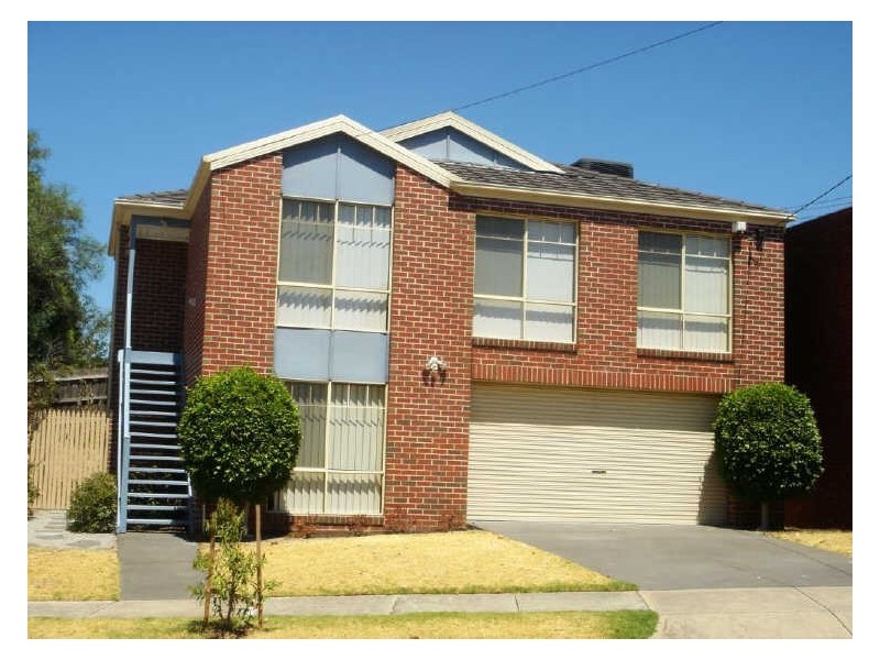 61 Gabonia Avenue, Watsonia VIC 3087