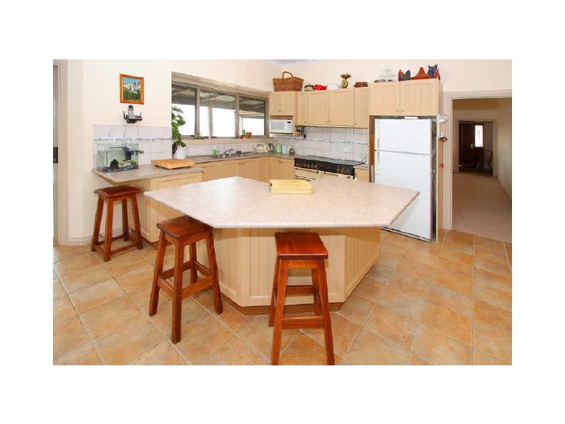 109 Chapel Lane, Doreen VIC 3754