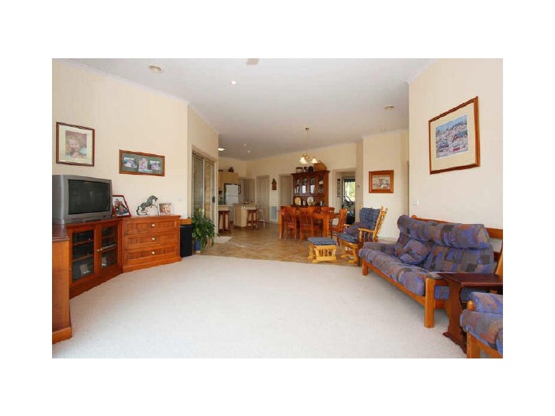 109 Chapel Lane, Doreen VIC 3754