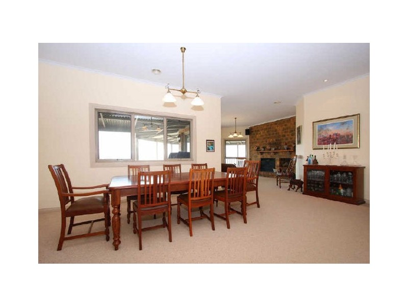 109 Chapel Lane, Doreen VIC 3754