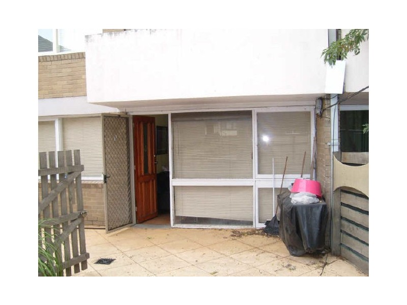 1/11 Currajong Street, Glenroy VIC 3046