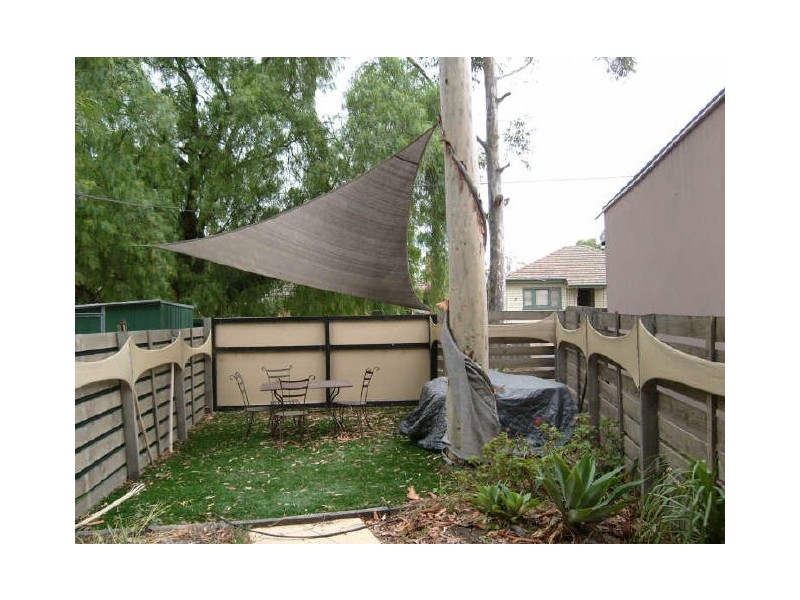 1/11 Currajong Street, Glenroy VIC 3046