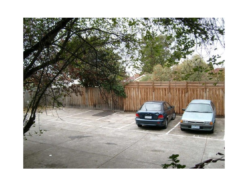 1/11 Currajong Street, Glenroy VIC 3046