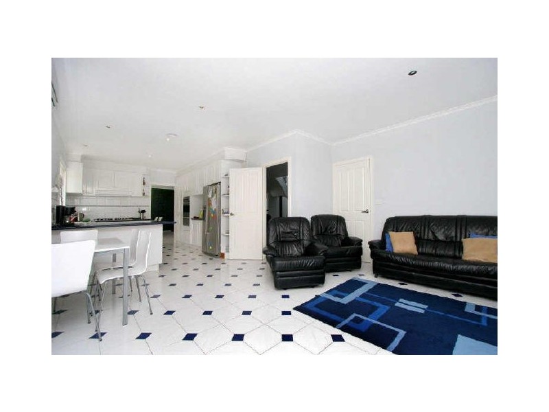 13 Everingham Court, Greenvale VIC 3059