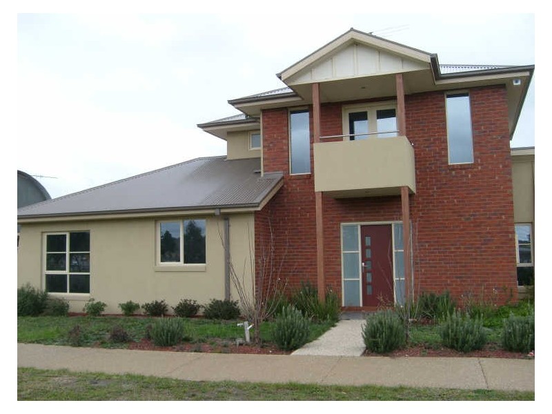 1 Retreat Place, Doreen VIC 3754