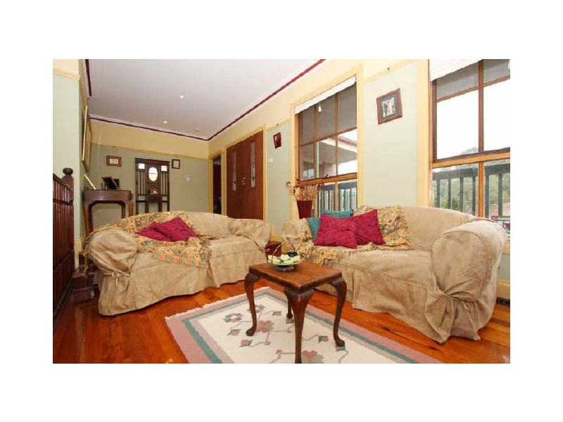 35 Lanvos Drive, Diamond Creek VIC 3089