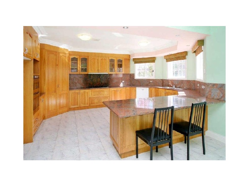 6 Wagstaff Drive, Mill Park VIC 3082