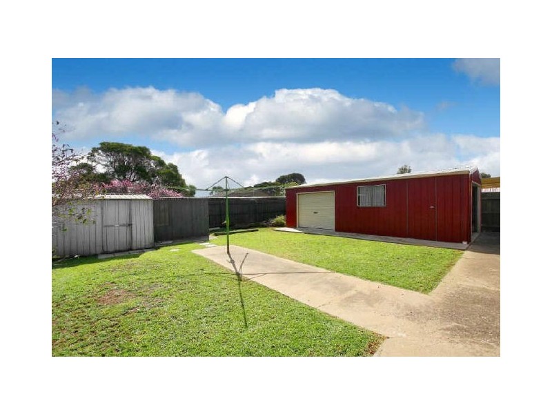 7 Stenson Road, Kealba VIC 3021