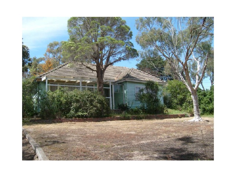 24 Batman Road, Eltham VIC 3095