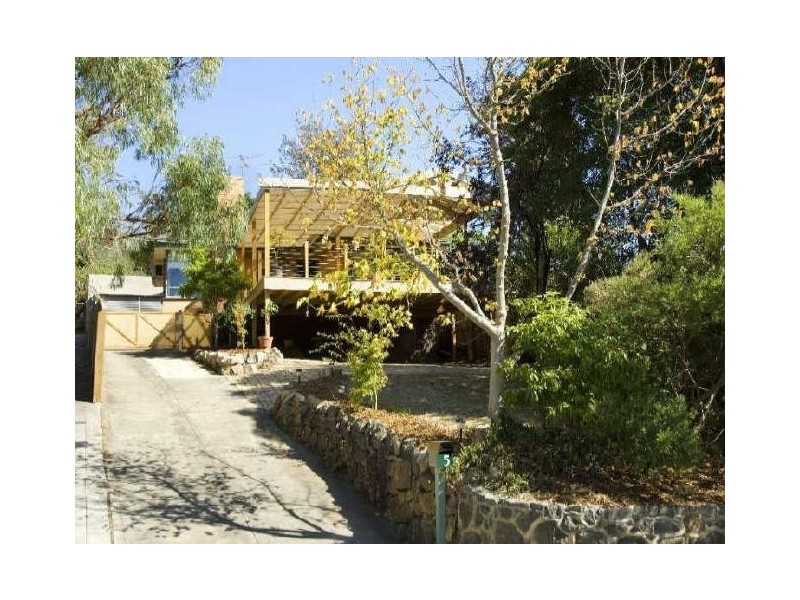 5 Meron Court, Greensborough VIC 3088