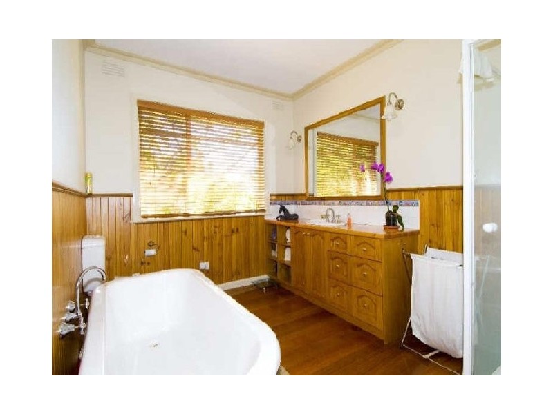 5 Meron Court, Greensborough VIC 3088