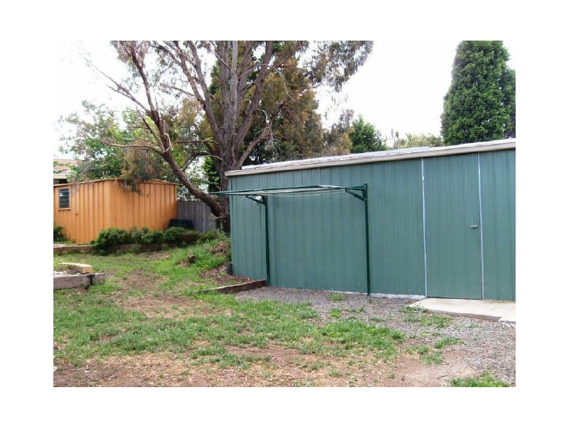 110 Roycroft Avenue, Mill Park VIC 3082