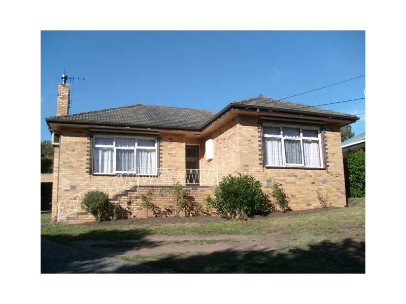 110 Greenhill Road, Greensborough VIC 3088