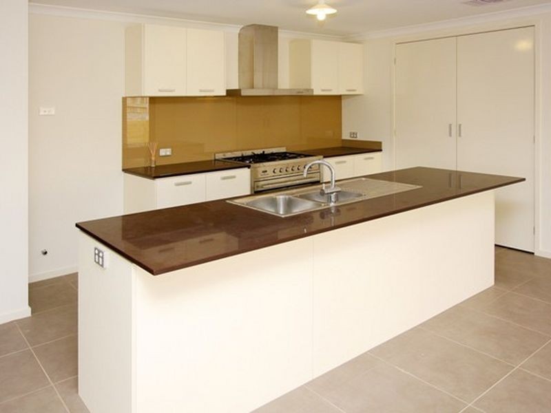 6 Saxon Court, Greensborough VIC 3088