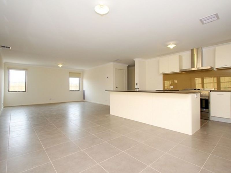 6 Saxon Court, Greensborough VIC 3088