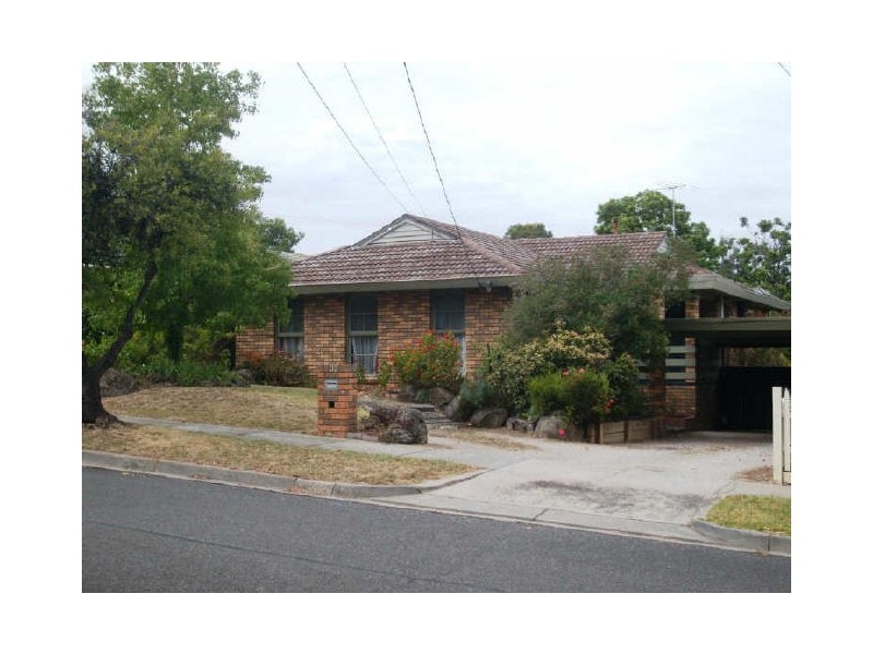 48 Narbethong Drive, Greensborough VIC 3088