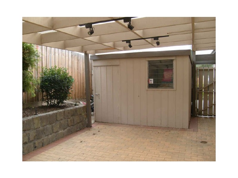 5 Binowee Avenue, Yallambie VIC 3085