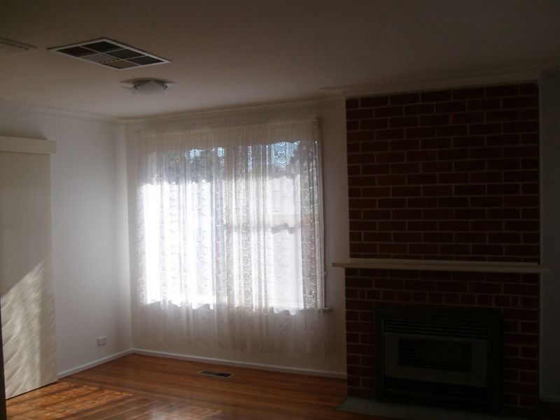 3 Medbury Avenue, Watsonia VIC 3087